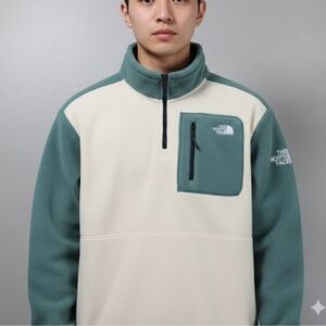 Rare The North Face XXL Fleece Quarter-Zip - Ultra Soft & Warm
